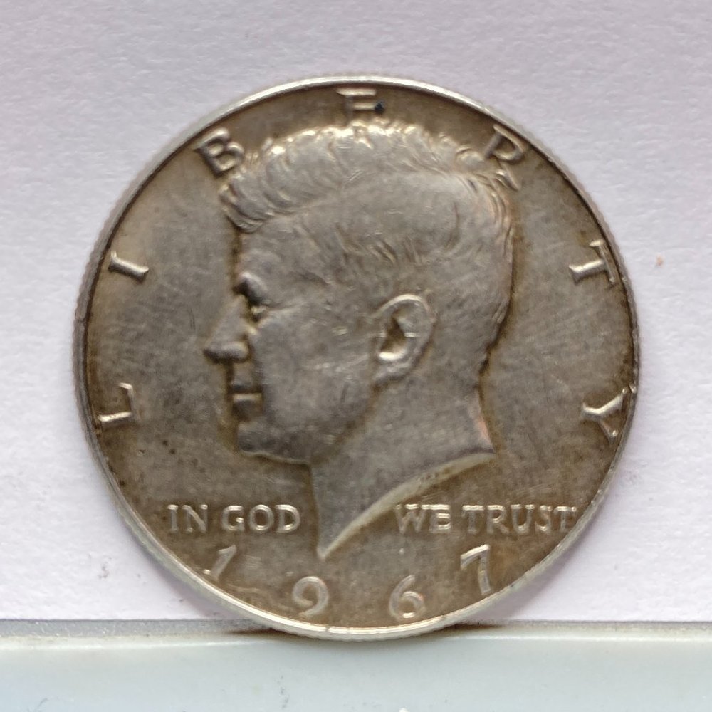 1967 Kennedy 40% Silver Half Dollar!!